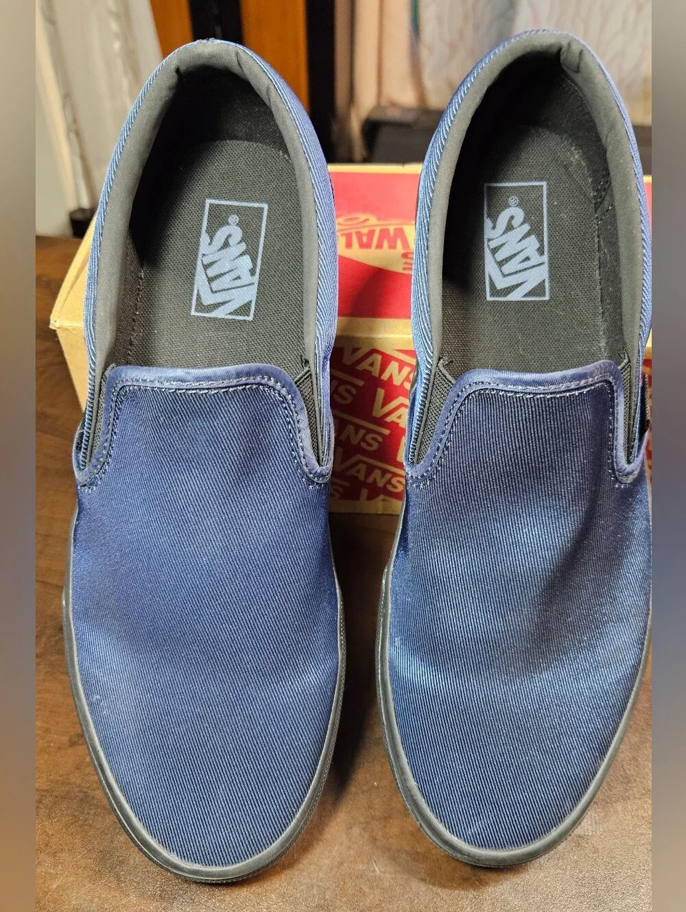 M10 Vans Off The Wall Classic Slip On Metallic Twill Dress Blue Black